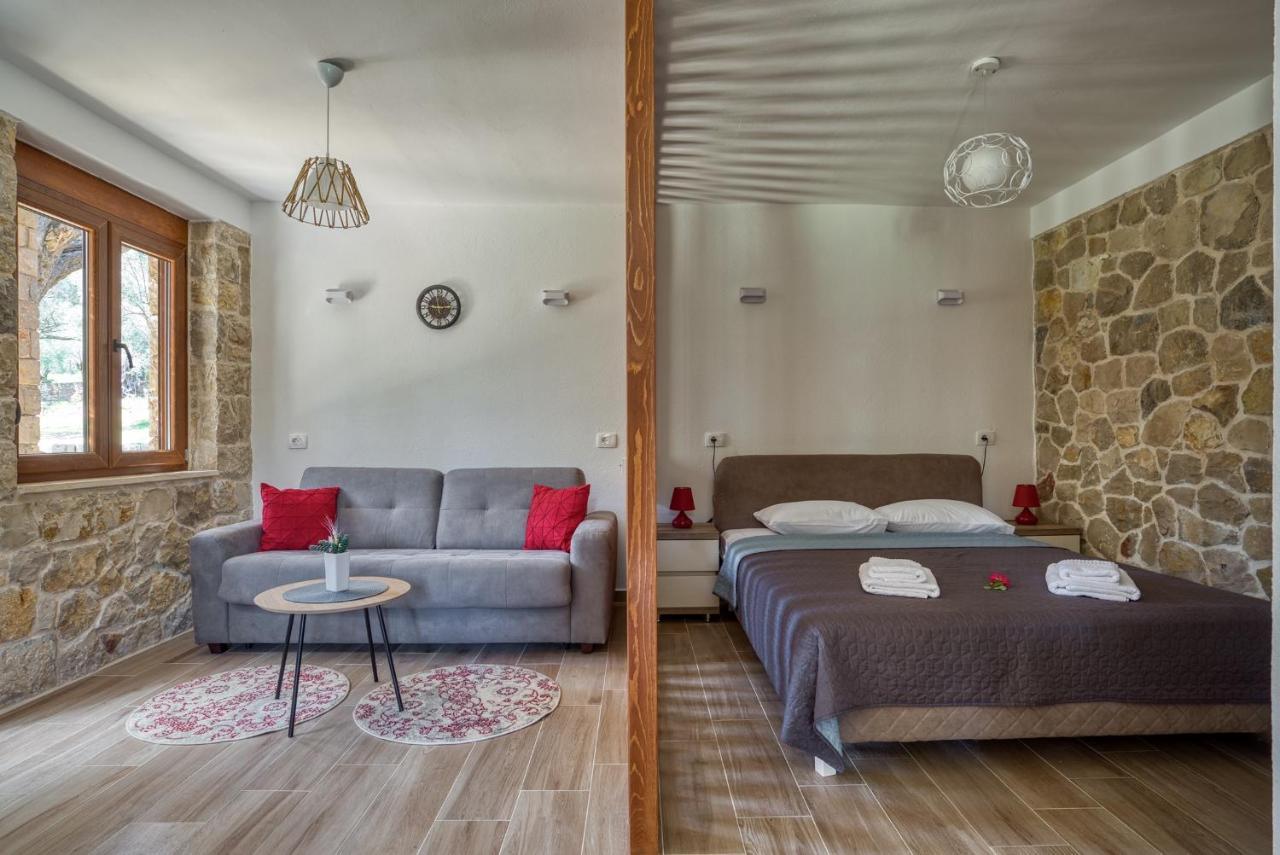 Апартаменты Stonehouse In Olives Улцинь Экстерьер фото
