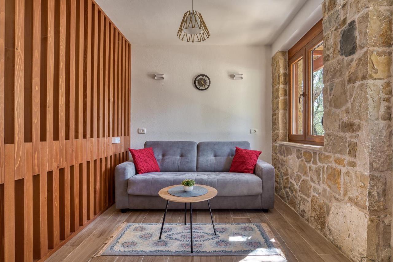 Апартаменты Stonehouse In Olives Улцинь Экстерьер фото